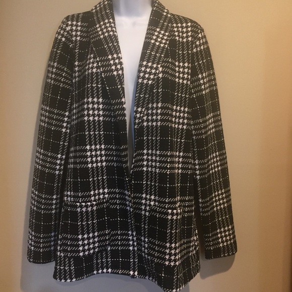 new directions Sweaters - New directions light weight sweater jacket SZ S